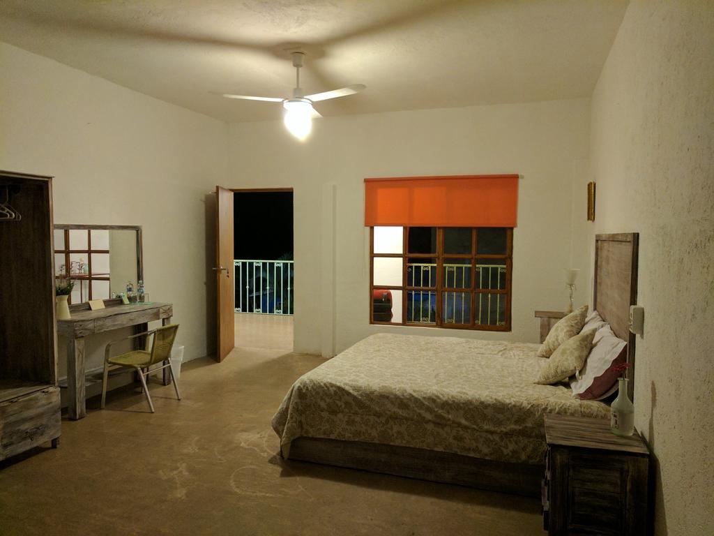 Hotel Atuaraa Тепоцтлан Екстериор снимка